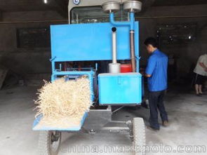 厂家直销 生产自走式稻草打捆机 秸秆打捆机 全自动打捆机 压捆机 打捆机